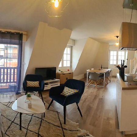 Appartement au cœur de Deauville avec vue imprenable et parking privé Exterior foto